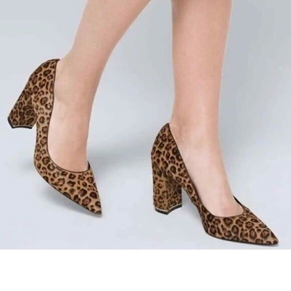 White House Black Market Elisa Signature Leopard Calf Hair Pointed Heels Sz 6 - Picture 2 of 13